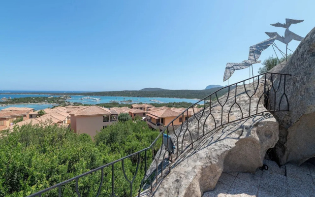 Relax on the Bay of Marinella