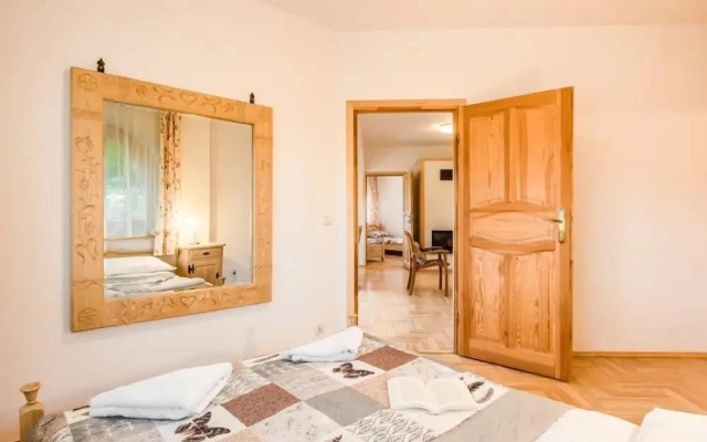 TatryTop Panorama Lux jacuzzi sauna