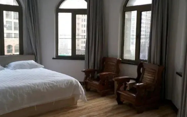 Warm Hotel on the Coast of Dalian