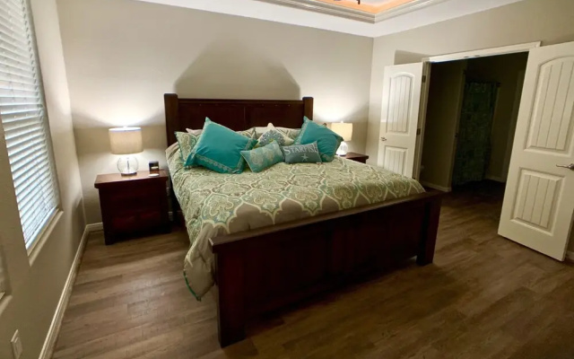 La` Bella Vie 3 Bedroom Home