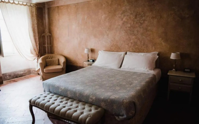 Regina Teodolinda Suites