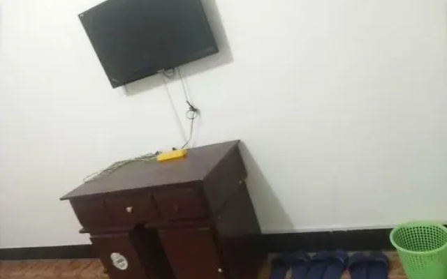 Bomi Zhenzhen Family Guest House