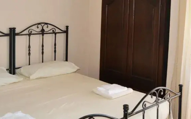 Palazzo Vergine I Due Mari