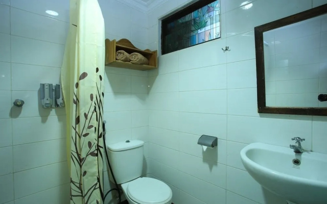 RedDoorz Near Discovery Mall Kuta