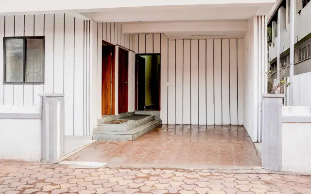 Townhouse Goa Calangute Circle