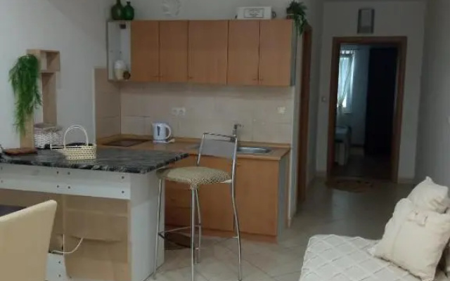 Apartments Tomić