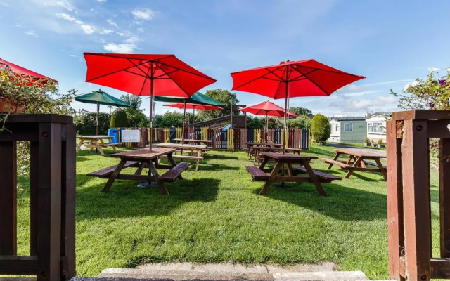 Bucklegrove Holiday Park