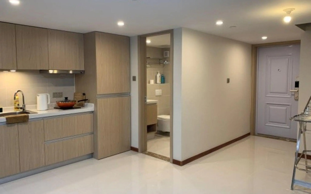 iFamily Apart Hotel Waigaoqiao Branch