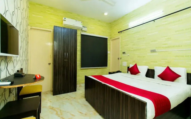 The ECR Grand Residency by OYO Rooms