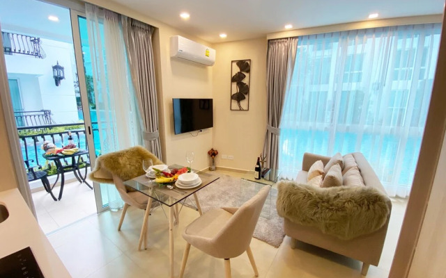 Modern 1 Bedroom Condo D519