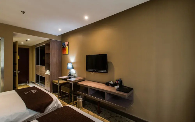 Weihai Huakun Hotel