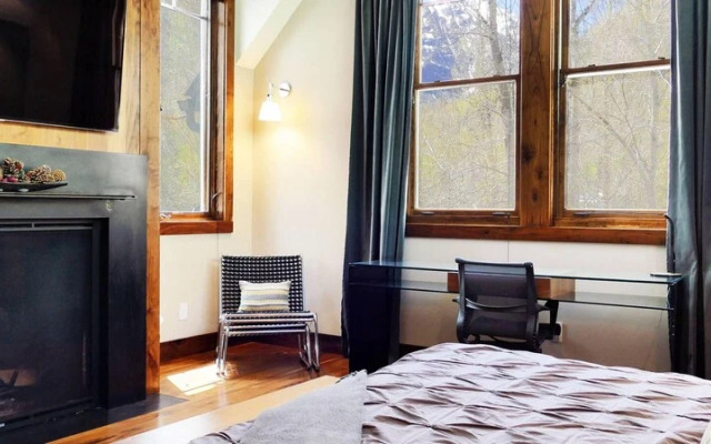 Parkside Retreat by Exceptional Stays