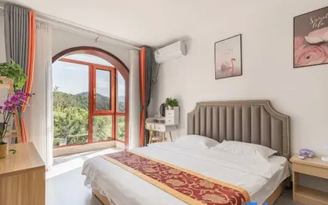 Pinggu Zhiweige Homestay