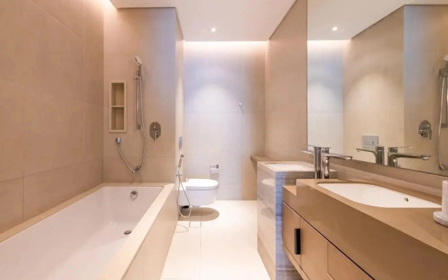 Sea View Urban Retreat in Address JBR
