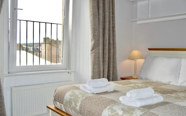 Comfortable 1 Bedroom Flat Near The Meadows
