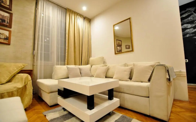 Heart of Belgrade Skadarlija Apartment