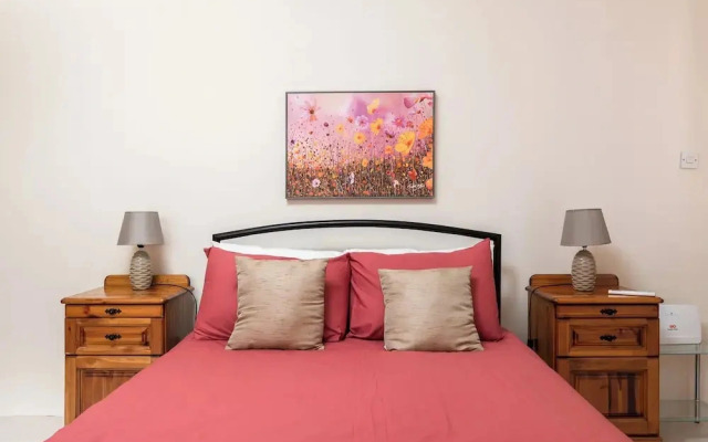 Spacious & Cosy APT - Msida Uni Heights