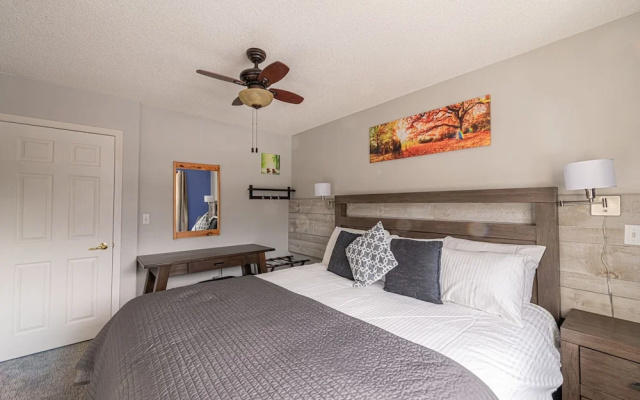 Banff Boundary Lodge 2 BR Condo & studio