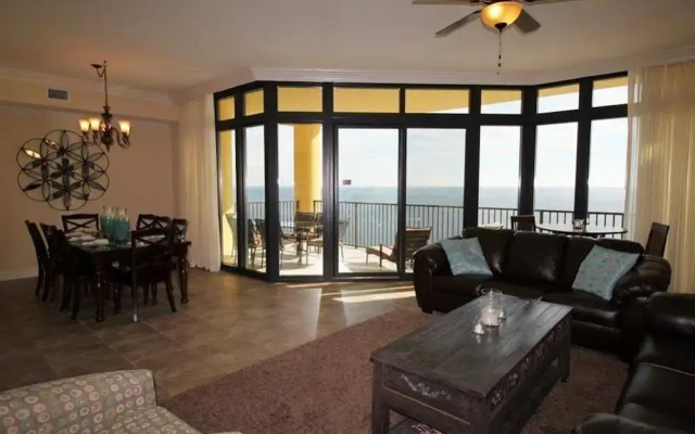Phoenix West II by Luxury Coastal Vac.