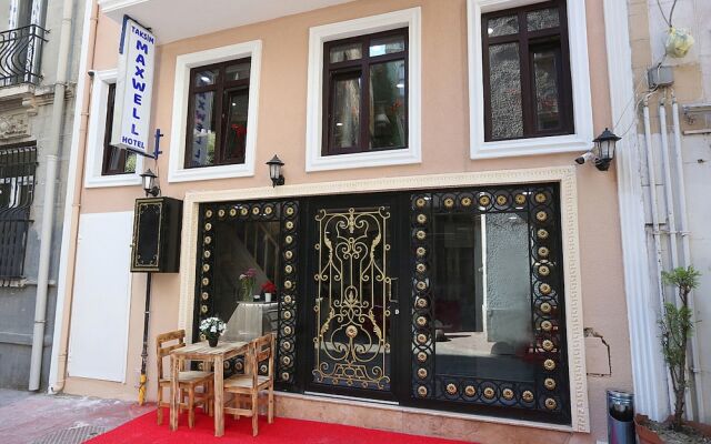 Taksim Maxwell Hotel вид на фасад