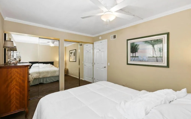 Newport Beach Bungalow