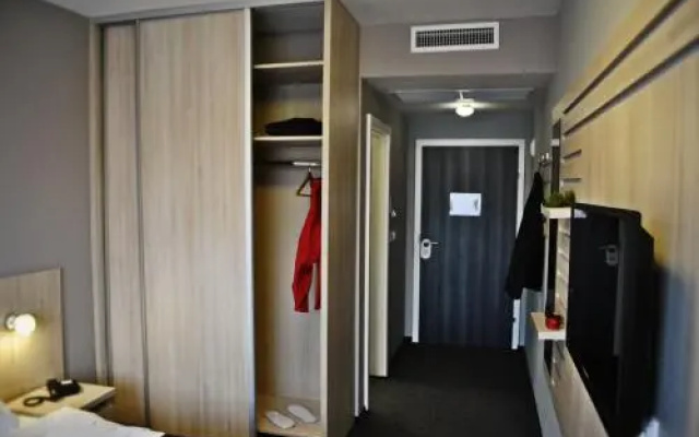 Panorama Business Inn