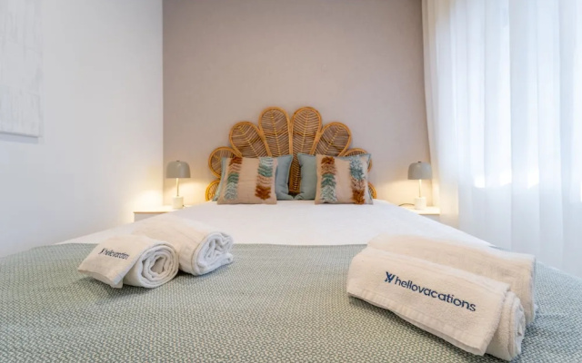 Palmeiras Apartment – ​​19A by HelloVacations