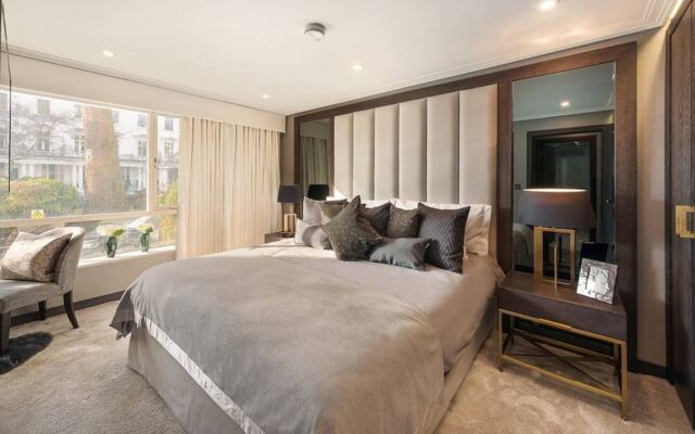 Отель 3 Bedroom Apartment With Garden in Knightsbridge Великобритания, Лондон - отзывы, цены и фото номеров - забронировать отель 3 Bedroom Apartment With Garden in Knightsbridge онлайн комната для гостей
