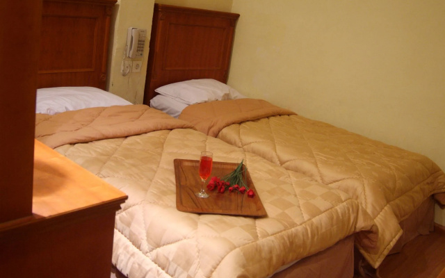 Grand Sirao Hotel