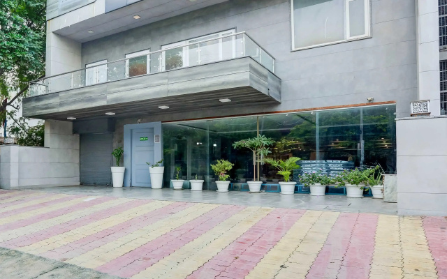 Townhouse Oak Iskcon Temple Rohini