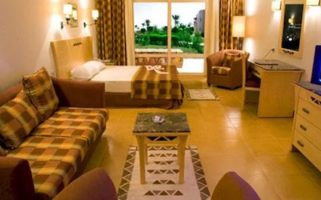 Solitaire Resort