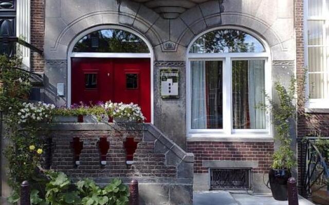 Отель Prinsenhuis вид на фасад