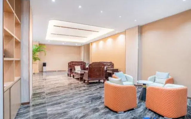 Menghai Jingjiang Hotel
