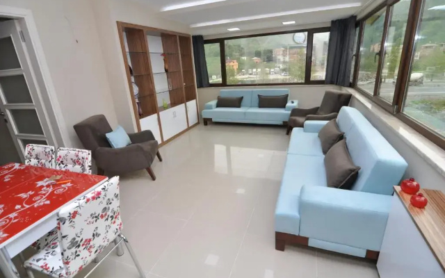 Dekar Apartments