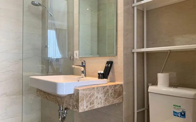 Elegant 2Br With Private Lift At Menteng Park Apartment