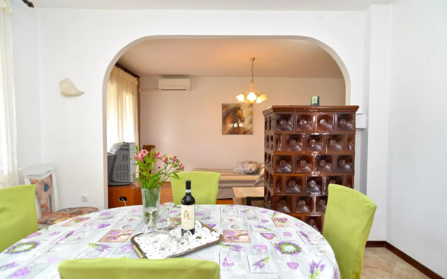 Apartments Mariza 1026