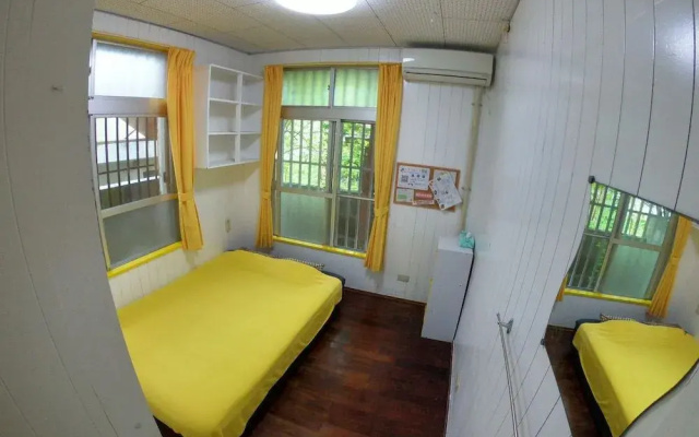 Guesthouse & Diving Seacolo