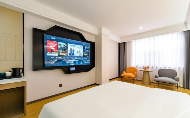 Vyluk Hotel (Hohhot Xinhua Plaza)
