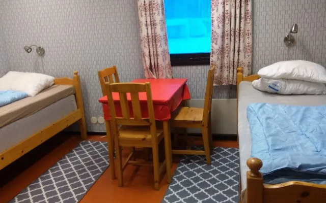 Bromölla Camping & Vandrarhem - Hostel
