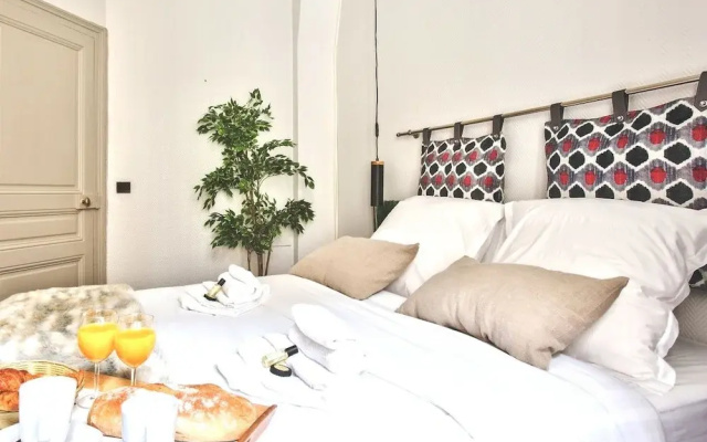 Amazing Deal "saint Germain"