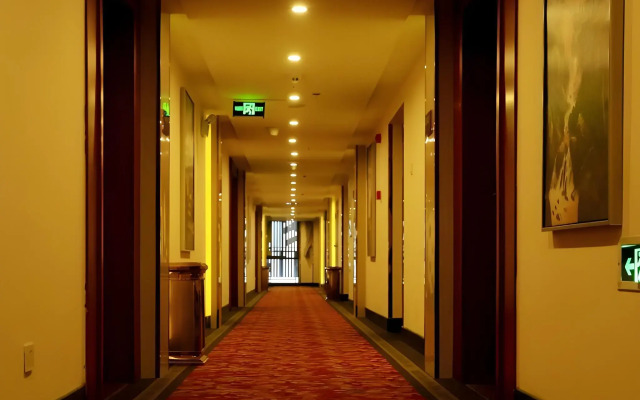 GreenTree Inn HeFei Heyu Road Dayun City Express Hotel