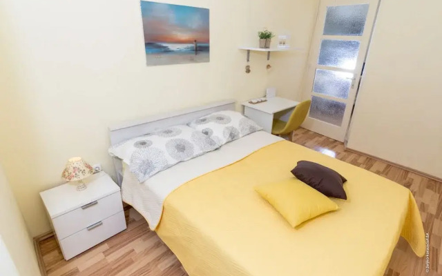 Vera Seaview Apartment