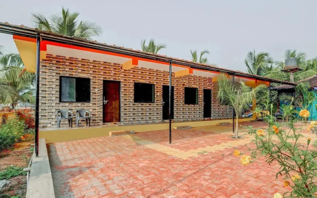 Usha By OYO Rooms