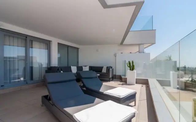 Apartment Yvonny Cabopino Canovas