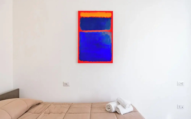 Sunny Panoramic Apartment by Napoliapartments