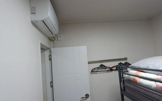 Haru The Guesthouse Hostel
