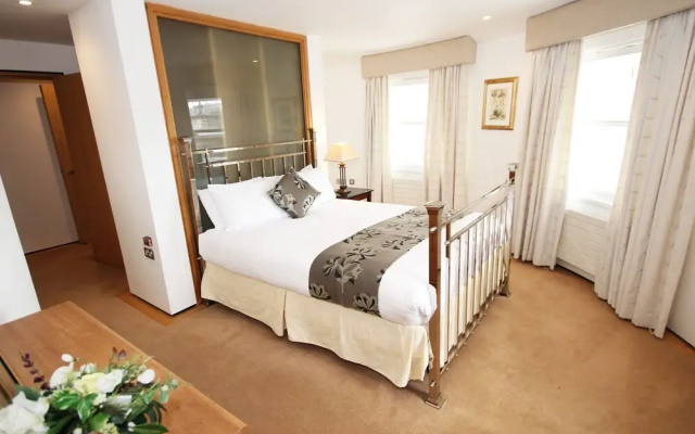 93a Grey Street Apartments