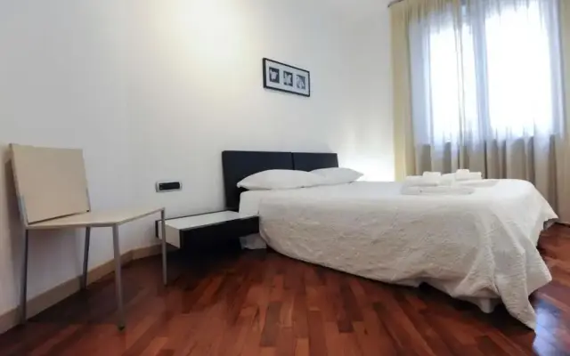 Fashion Apartment