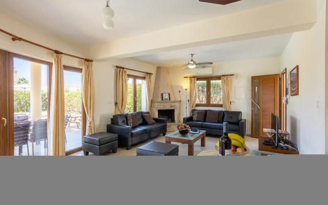 Villa Tsikkos Tessera