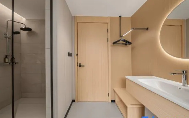 Bochen Design Hotel (Jingdezhen Taoxichuan Cultural Block)